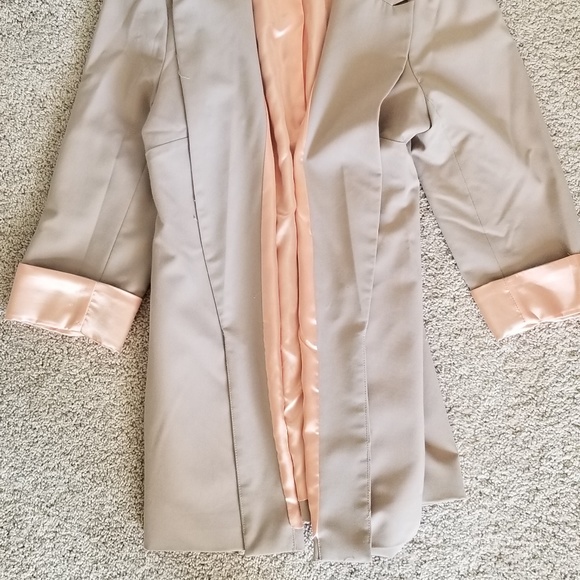blazer - Picture 2 of 4